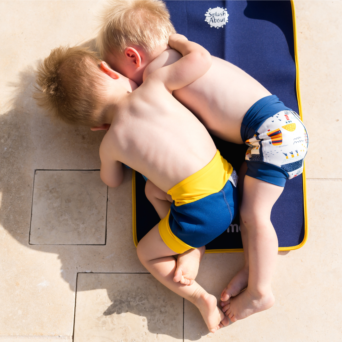 Happy Nappy™ Duo Navy/Yellow