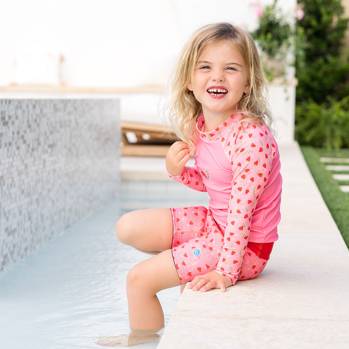 Long Sleeve Rashie Strawberry Field