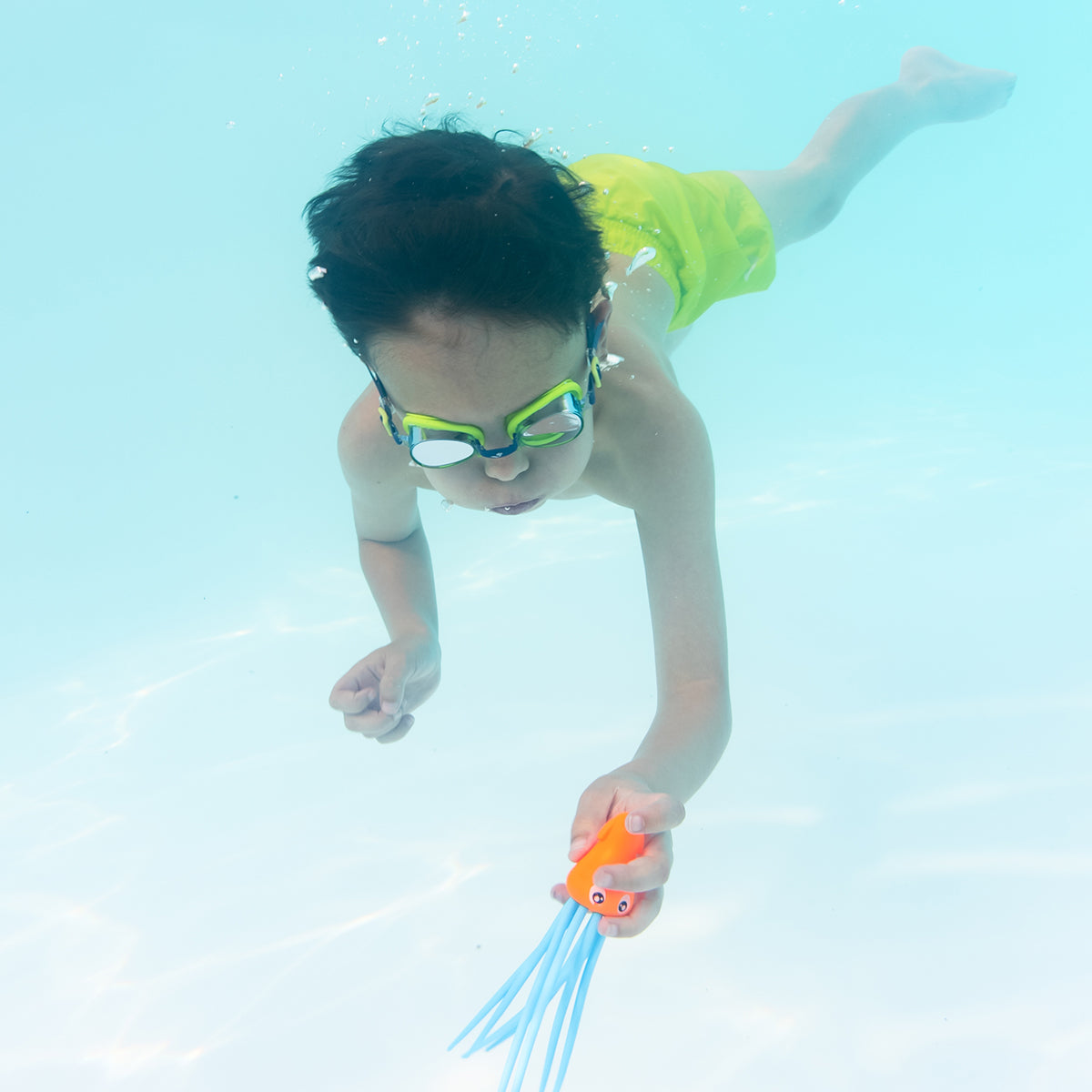 Floaty Squid Dive Toys