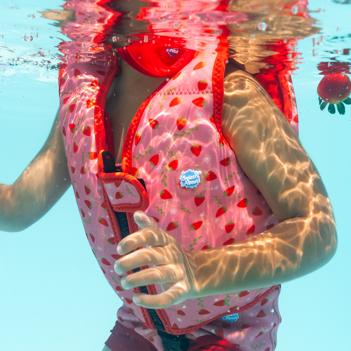 Go Splash Swim Vest Strawberry Field