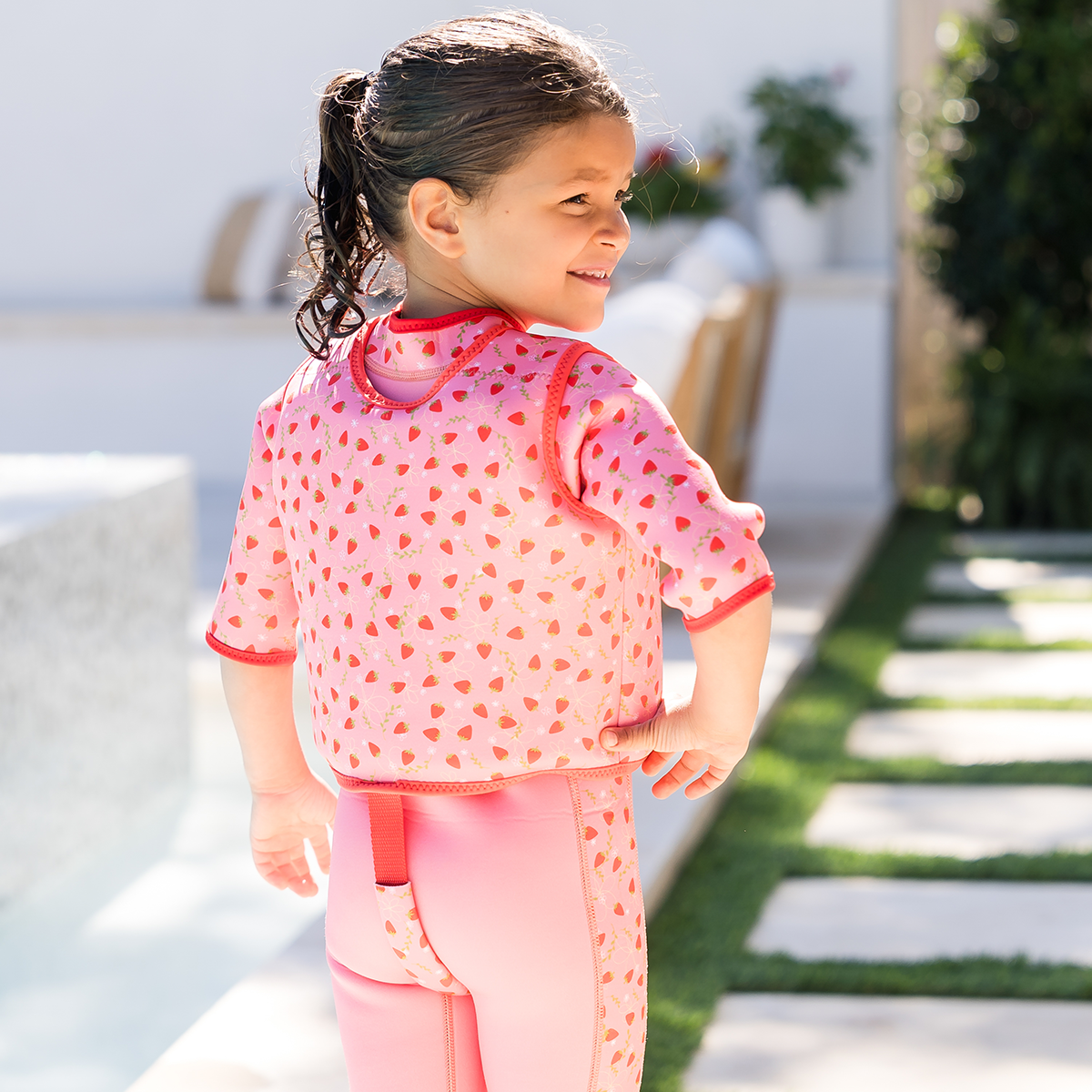 Go Splash Swim Vest Strawberry Field